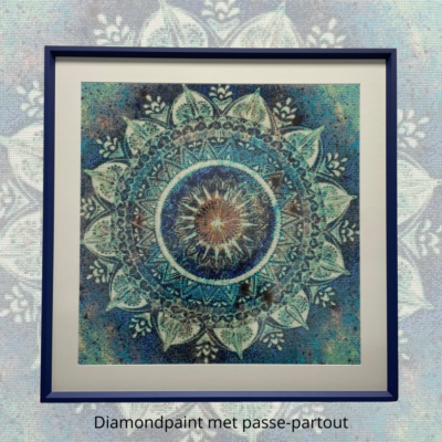 Diamond painting met passe-partout ingelijst