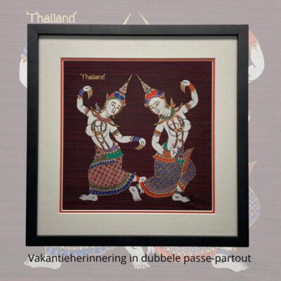 Vakantieherinnering ingelijst met souvenirs